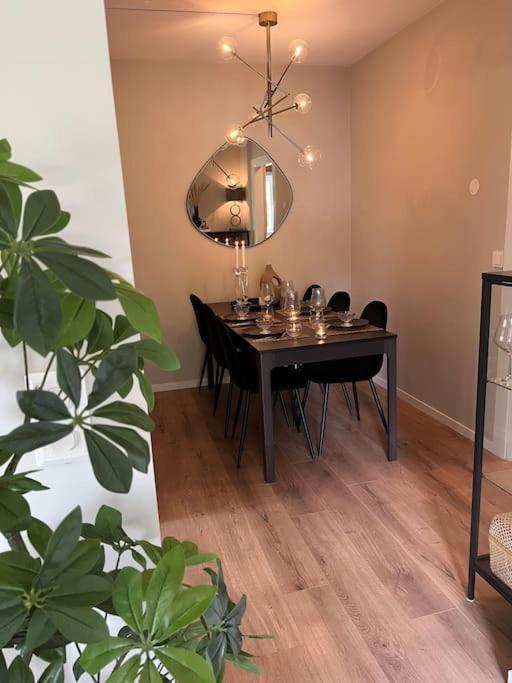 Modern With A Balcony And Free Parking Appartement *