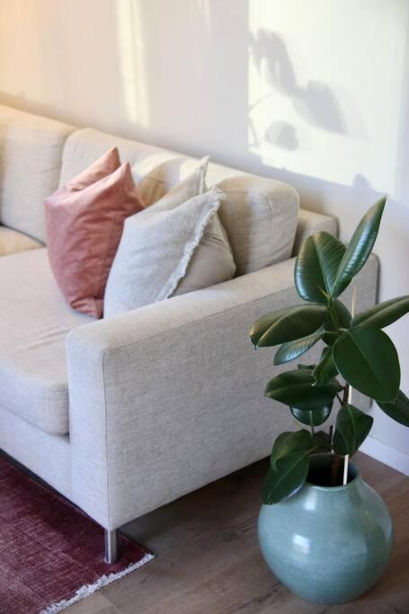 Appartement Modern With A Balcony And Free Parking Oslo